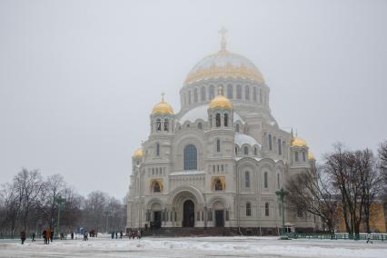 Кронштадт. Морской Никольский собор.