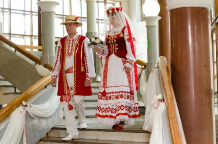 Самара. Традиционная белорусская свадьба прошла в Доме Дружбы народов.