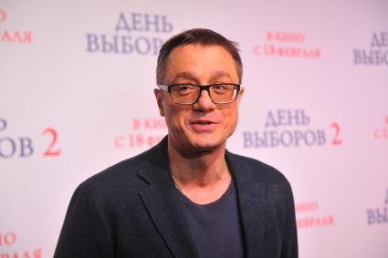 Москва.  Актер  Алексей Макаров  на премьере фильма `День выборов 2` в кинотеатре `Москва`.