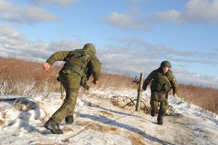 Московская область, г. Наро-Фоминск. 4-я гвардейская танковая Кантемировская дивизия.   Военнослужащие  во время учений.