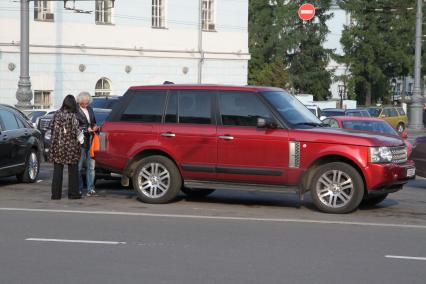 Диск101. Церемония вручения премий за самое сомнительное произведение искусства прошедшего года СЕРЕБРЯНАЯ КАЛОША. 2011 год. На снимке: композитор Укупник Аркадий и его жена Наталья