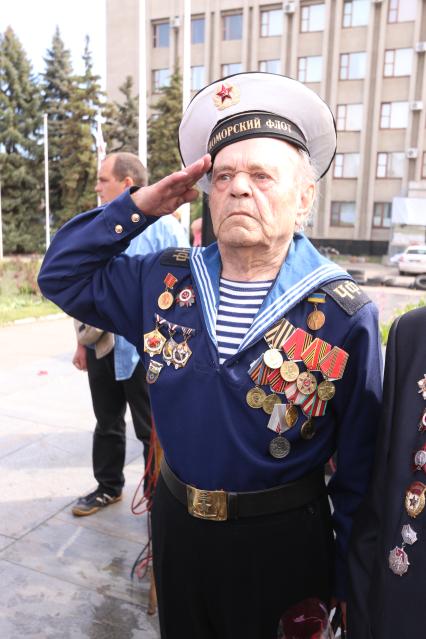 Украина, Славянск. Ветераны Великой Отечественной войны на праздничных мероприятиях, посвященных Дню Победы.