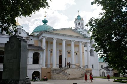 Ярославль. Храм  Ярославских Чудотворцев.