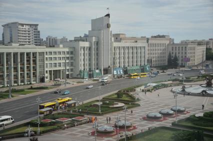 Белоруссия.  Минск.  Панорамный вид на площадь Независимости.