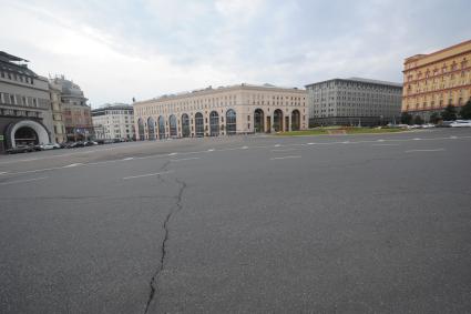 Москва.  Центральный Детский магазин    на Лубянской площади.