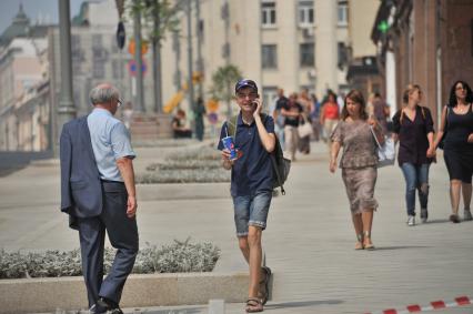 Москва. Тверская улица после реконструкции.