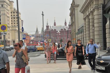 Москва. Тверская улица после реконструкции.