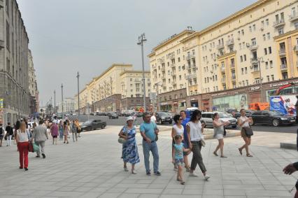 Москва. Тверская улица после реконструкции.