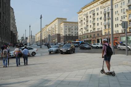 Москва. Тверская улица после реконструкции.