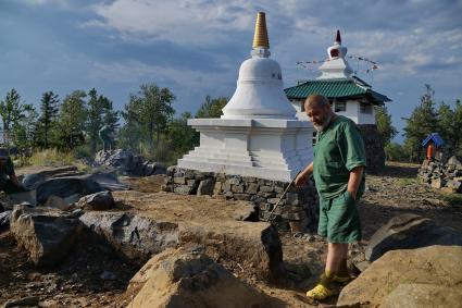 Свердловская область. гора Качканар. Основатель буддистского монастыря \'Шад Тчуп Линг\' Лама Докшит (Михаил Санников)