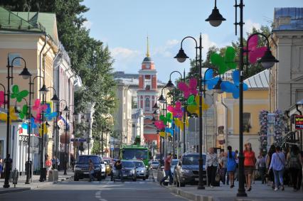 Москва. Пятницкая улица после реконструкции.