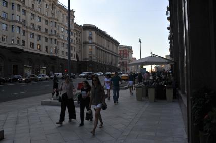 Москва.  Тверская улица после реконструкции.