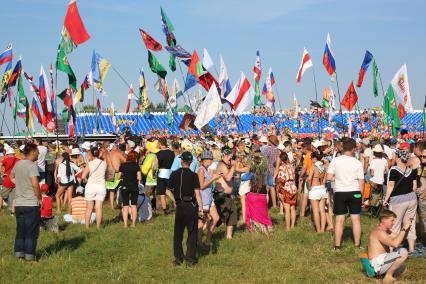 Диск 172. Ежегодный рок - фестиваль НАШЕСТВИЕ 2013 зрители