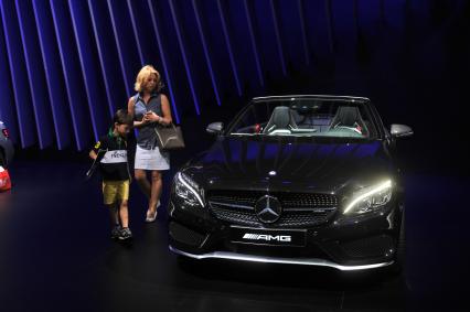 Москва.  Автомобиль Mercedes-AMG на Московском международном автомобильном салоне - 2016 в Международном выставочном центре `Крокус Экспо`.