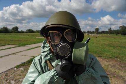 Серпухов. На полигоне филиала академии Ракетных войск стратегического назначения прошли масштабные учения военной академии РВСН имени Петра Великого и Серпуховского училища РВСН.