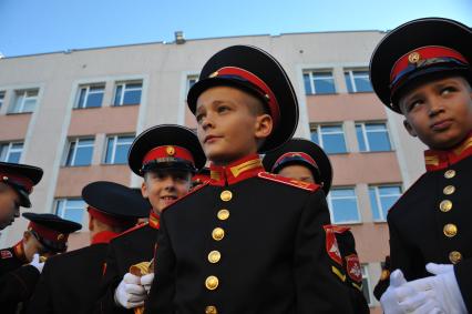 Москва.   В столичном Суворовском училище прошло торжественное построение, посвященная Дню знаний.