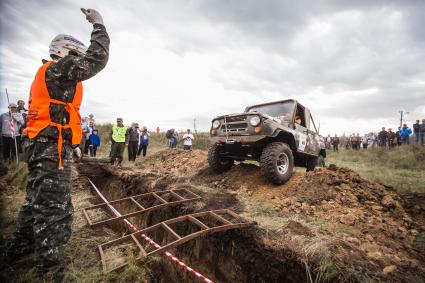 Челябинск. Всемирно известный трофи-рейд Rainforest Challenge прошел на  Урале.