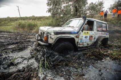 Челябинск. Всемирно известный трофи-рейд Rainforest Challenge прошел на  Урале.