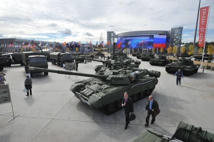 Московская область, Кубинка. Образцы военной техники  на Международном  военно-техническом  форуме `Армия-2016` в конгрессно-выставочном центре  Военно-патриотического парка культуры и отдыха Вооруженных сил РФ `Патриот`.