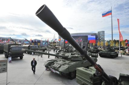 Московская область, Кубинка. Образцы военной техники на Международном военно-техническом форуме `Армия-2016` в конгрессно-выставочном центре Военно-патриотического парка культуры и отдыха Вооруженных сил РФ `Патриот`.