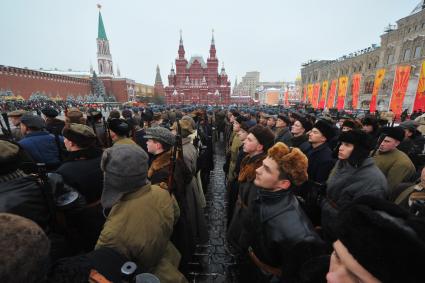 Москва. Участники торжественного марша, посвященного 75-й годовщине военного парада 1941 года на Красной площади.