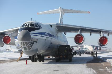 Рязанская область. Военно-транспортный самолет ИЛ-76 перед началом учений 106-й гвардейской Воздушно-десантной Краснознаменной ордена Кутузова дивизии.