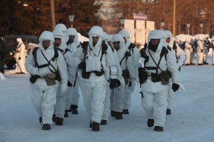 Рязанская область. Военнослужащие 106-й гвардейской Воздушно-десантной Краснознаменной ордена Кутузова дивизии перед началом учений.