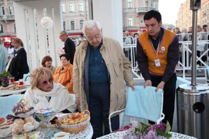 Диск 184. Режиссер  Галина Волчек и актер  Олег Табаков