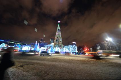 Екатеринбург.Открытие ледового городка на площади 1905 года