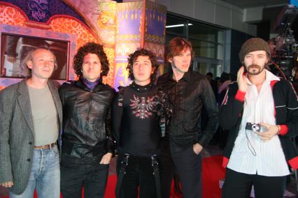 Диск130. Церемония вручения Премии MTV Russian Music Awards 2007. Ледовый дворец на Ходынском поле. Москва. На снимке: персоны