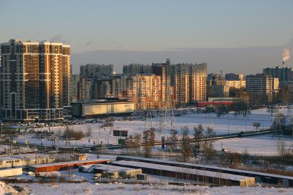 Санкт-Петербург.  Вид на  проспект Маршала Блюхера.