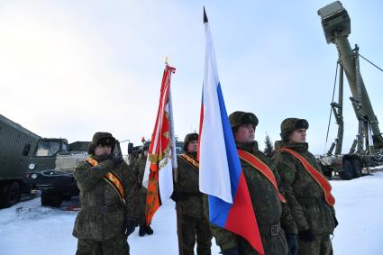 Подольск, Московская область.   В Подмосковье поставили на боевое дежурство  полк зенитно-ракетных систем С-400 `Триумф`.