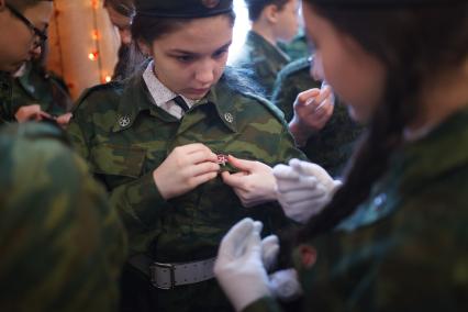 Ставрополь. В городском Доме офицеров в ряды юнармейцев приняли 140 школьников.