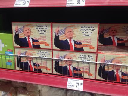Тула. Упаковки  сахара с изображеним президента США Дональда Трампа  появились на полках  магазинов города.