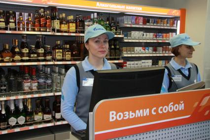 Барнаул. Касса в вино-водочном магазине.