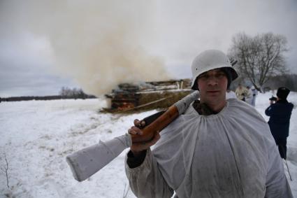 Смоленская область. Военно-историческая реконструкция боя под урочищем Быково, в котором погиб заслон, прикрывший отступление 20-й кавалерийской дивизии в 1942 г.