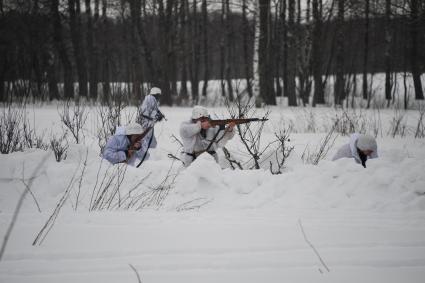 Смоленская область. Военно-историческая реконструкция боя под урочищем Быково, в котором погиб заслон, прикрывший отступление 20-й кавалерийской дивизии в 1942 г.