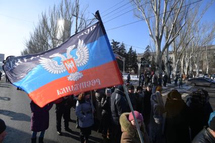 Украина, Донецк. Церемония прощания с командиром батальона `Сомали` Михаилом `Гиви` Толстых в Донецком государственном академическом театре оперы и балета.