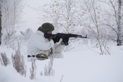 Башкирия. Военнослужащие инженерных  войск на военном полигоне Алкино-2 во время специальных учений ко Дню инженерных войск.