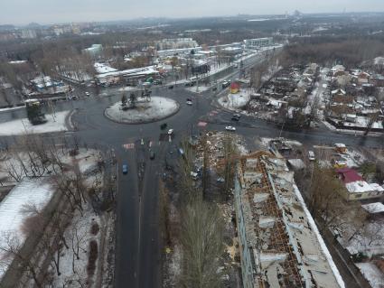 Украина, Донецк. Последствия мощного взрыва в районе транспортной развязки `Мотель`.