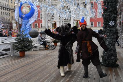 Москва.  Участники фестиваля  `Московская Масленица`на  Тверской площади.