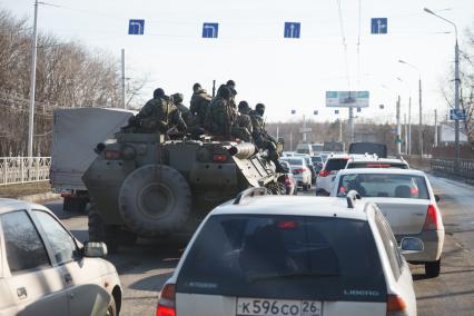 Ставрополь. Спецназ ставропольского управления ФСИН  на  улице города.