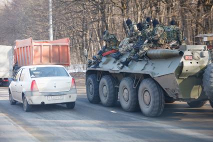 Ставрополь. Спецназ ставропольского управления ФСИН на улице города.