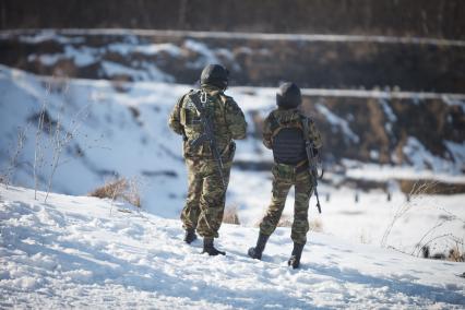 Ставрополь. Бойцы отдела специального назначения ФСИН во время полевых учений.