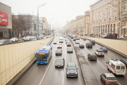 Москва. Въезд в Маяковский тоннель на садовом кольце.