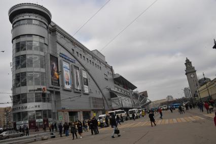 Москва.  Торговый центр `Европейский`  на площади Киевского Вокзала.