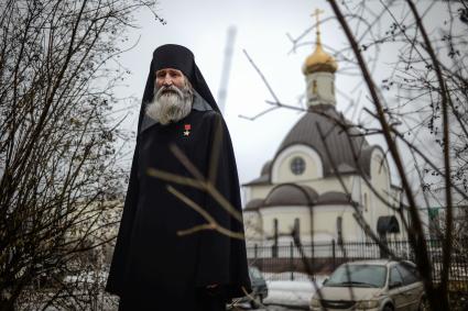 Москва. Герой Советского Союза, монах Киприан (Валерий Бурков).