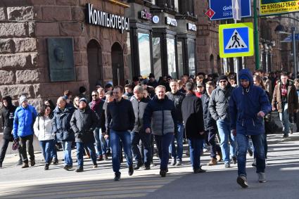 Москва.  Несанкционированная акция против коррупции сторонников оппозиционера Алексея Навального на Тверской улице.