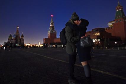 Москва . Участники  экологической акции `Час земли` на Красной площади.