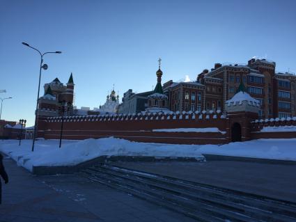 Йошкар-Ола. Вид на резиденцию  губернатора Маркелова в центре города.